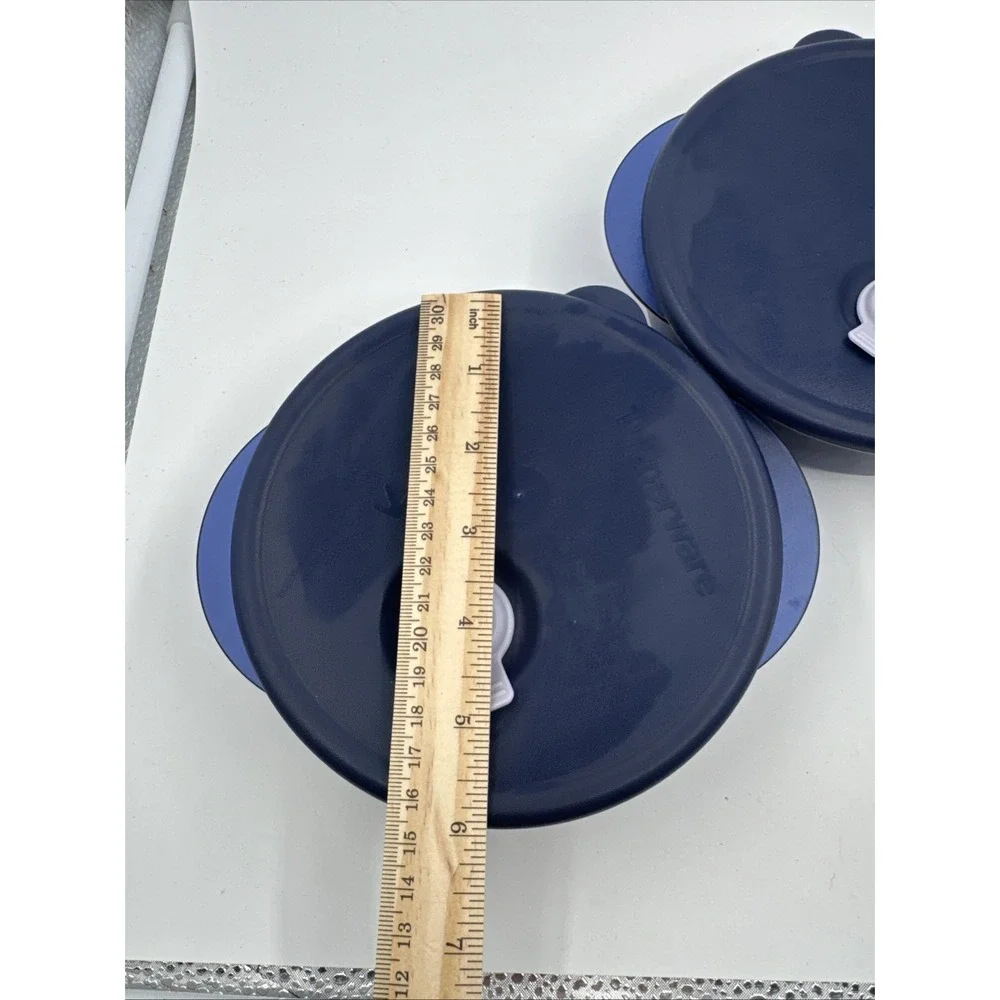 Lot Of 2 TUPPERWARE VENT N SERVE ROUND 1.75 C VENTED MICROWAVE BOWL‎  Leftover